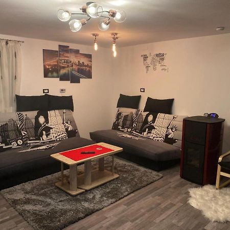 Casuta De Vacanta Poiana Poiana Teiului Exteriör bild